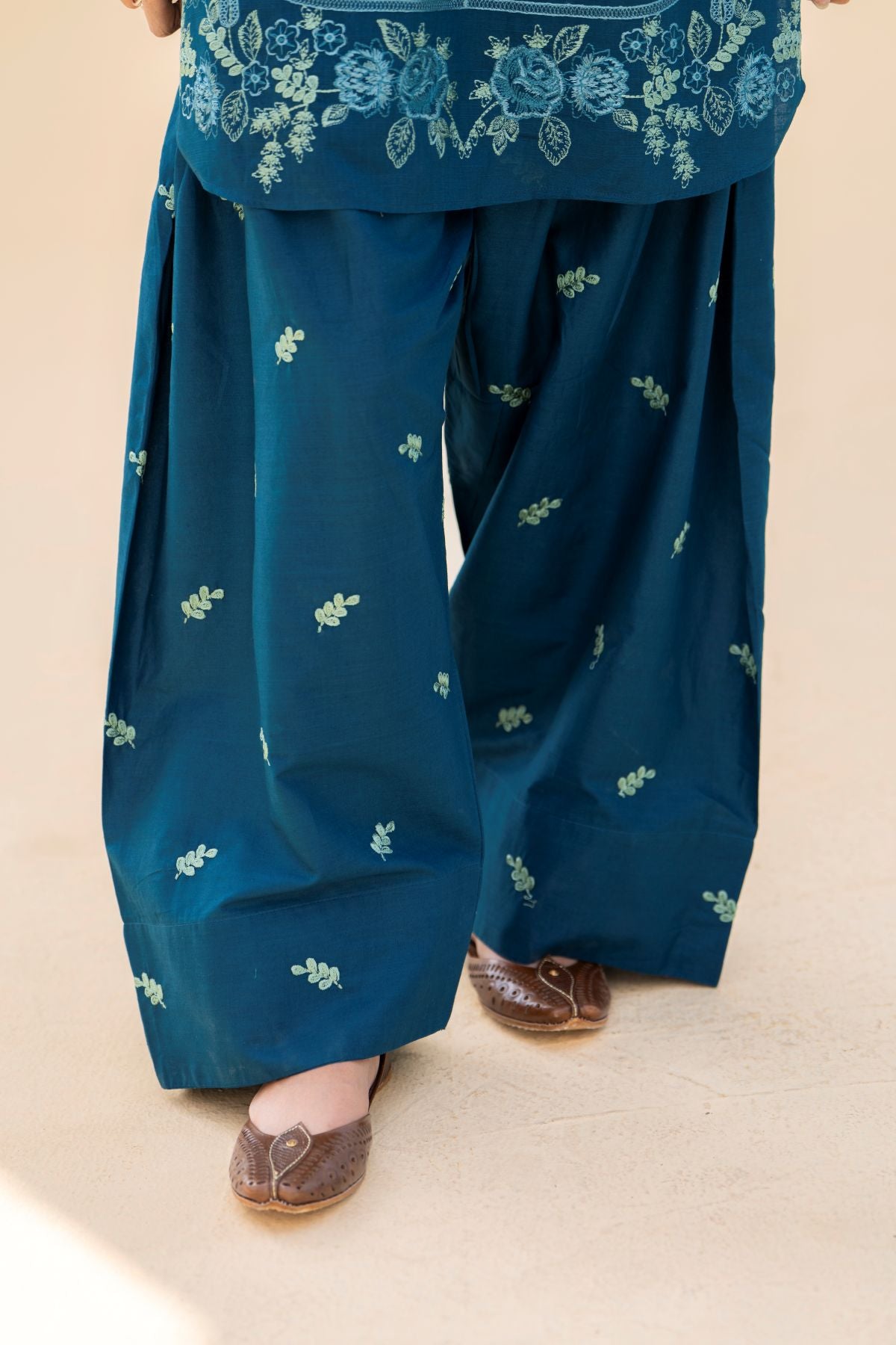 Teal Bloom