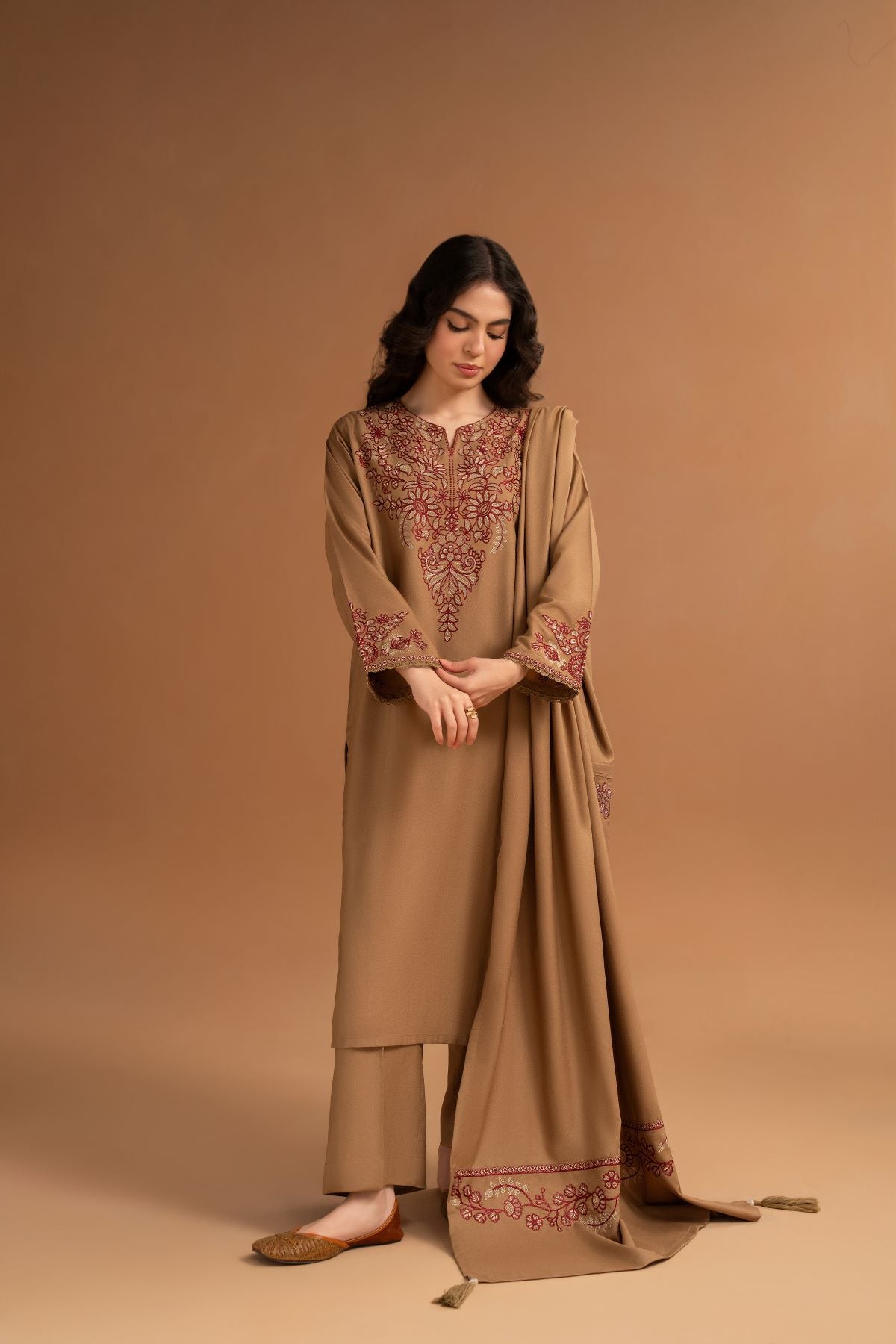 Smoky Brown - Winter