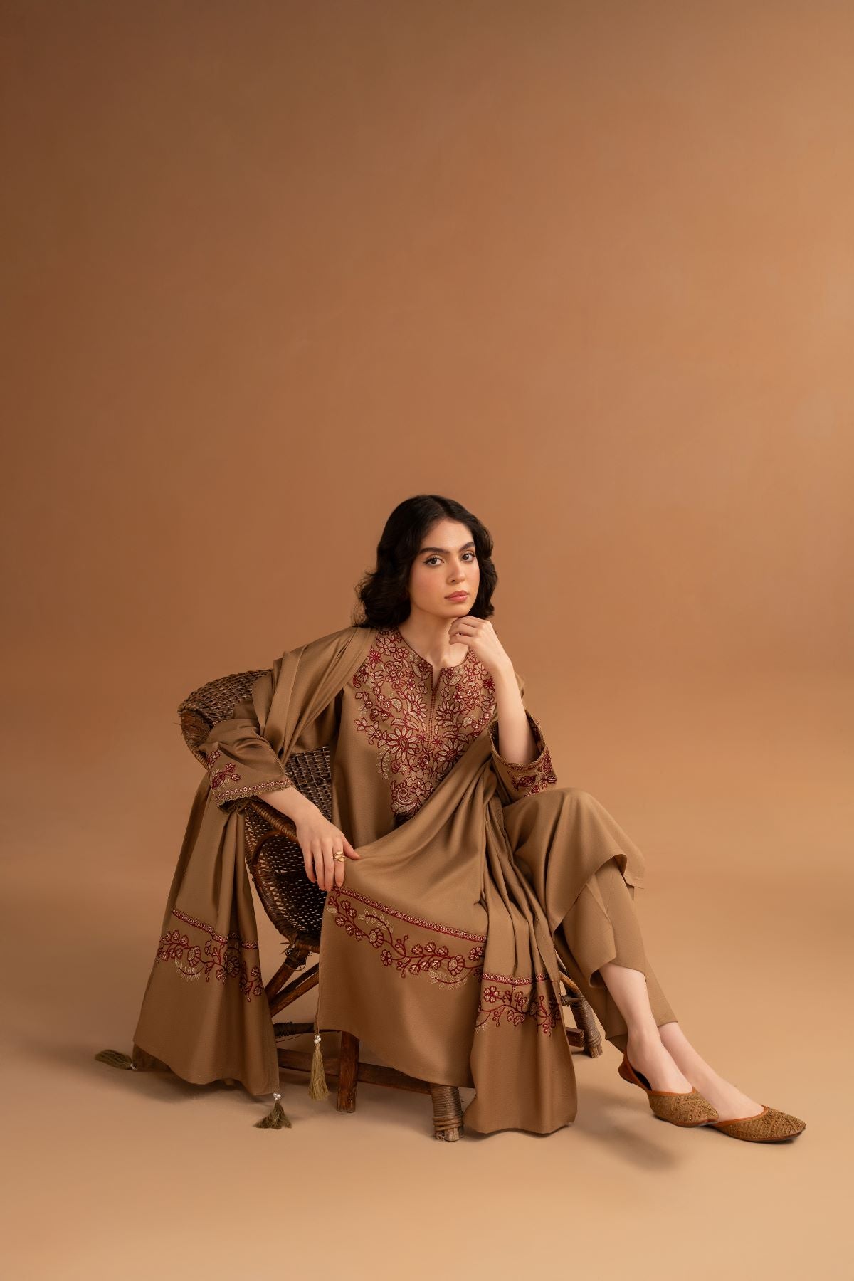Smoky Brown - Winter