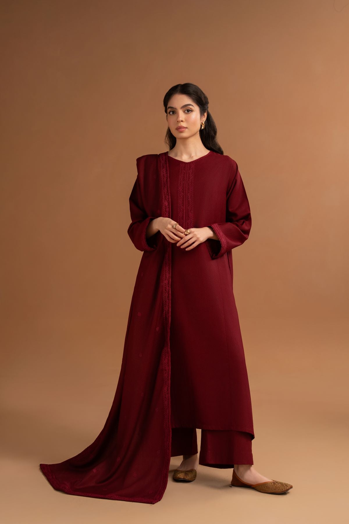 Maroon Sunstone - Winter
