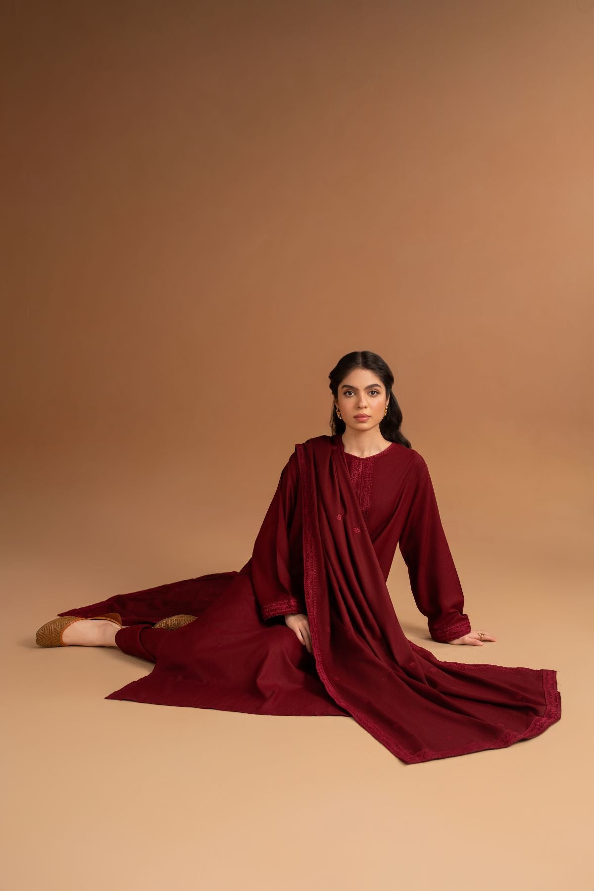 Maroon Sunstone - Winter