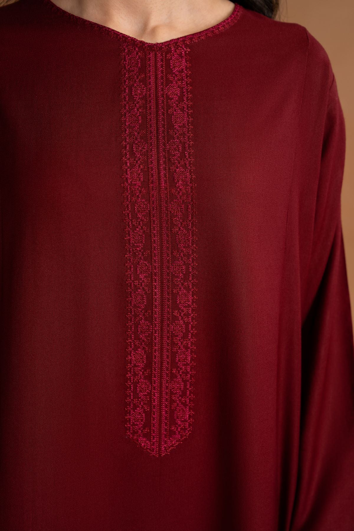 Maroon Sunstone - Winter